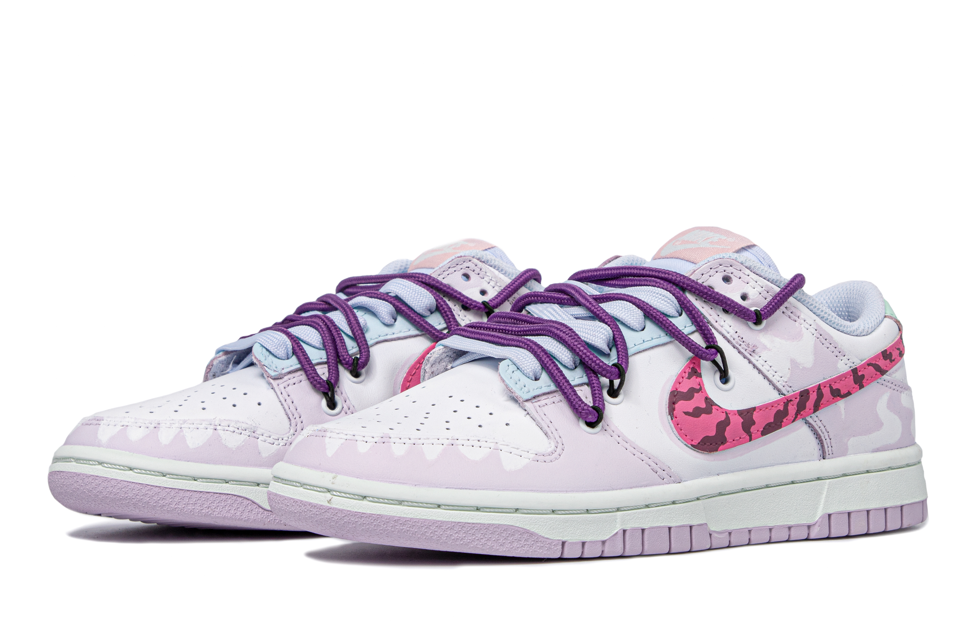 Lookbook (W) [Sepatu Kustom] Nike Dunk Low 'Atmosphere Pink - Da Vinci Kustom' DD1503-001(TeamM-女款粉红动物园粉红紫白)