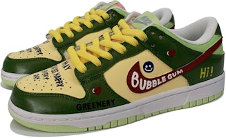 (W) 나이키 덩크 로우 '아보카도 버블검 그래피티' DD1503-600(TeamD-女款牛油果泡泡糖) Lookbook (W) 나이키 덩크 로우 '아보카도 버블검 그래피티' DD1503-600(TeamD-女款牛油果泡泡糖)
