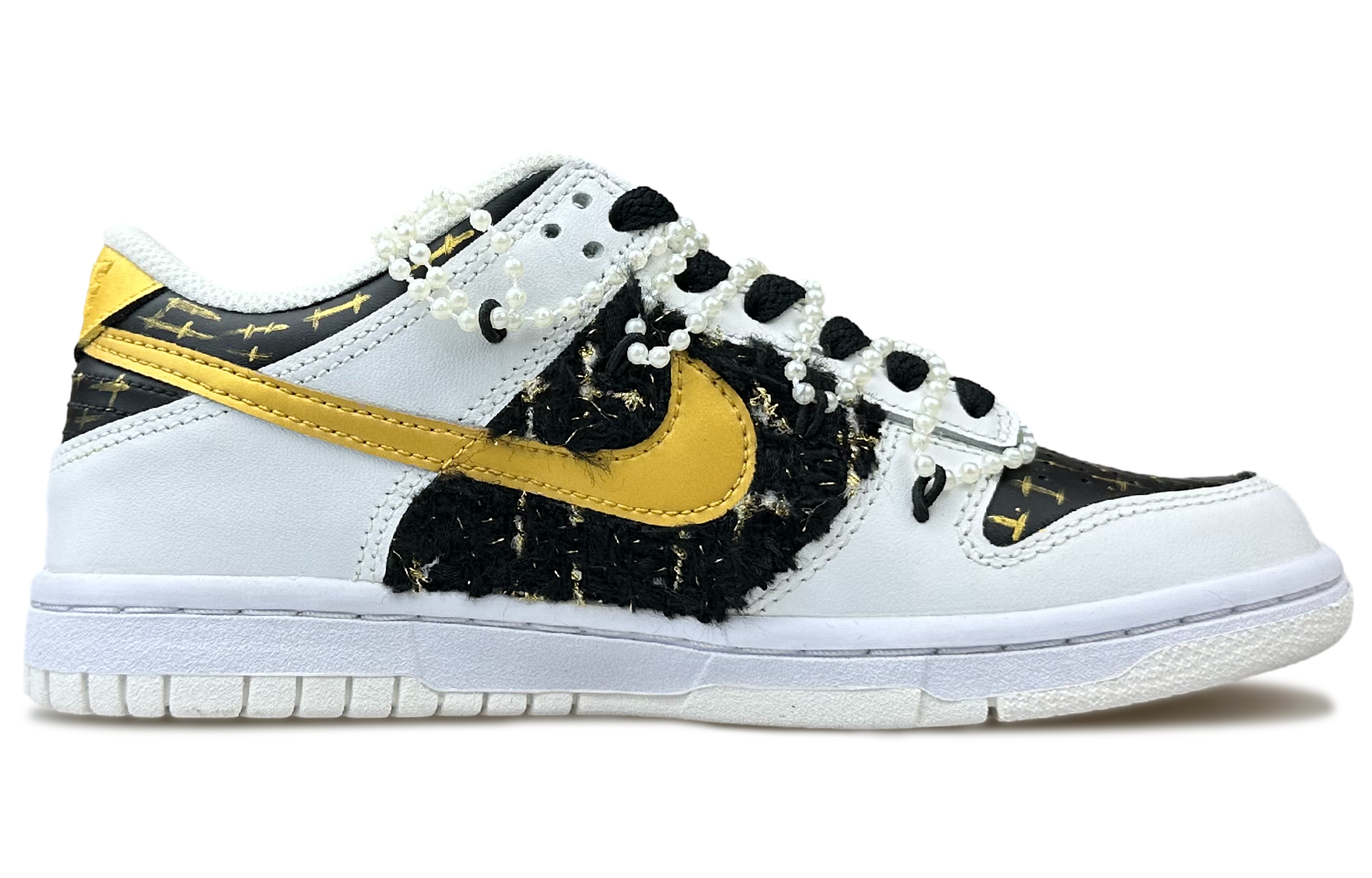 Lookbook (W) [Kasut Custom] Nike Dunk Low 'Hitam Emas' DH9765-100(Team79-女款黑金琉璃)