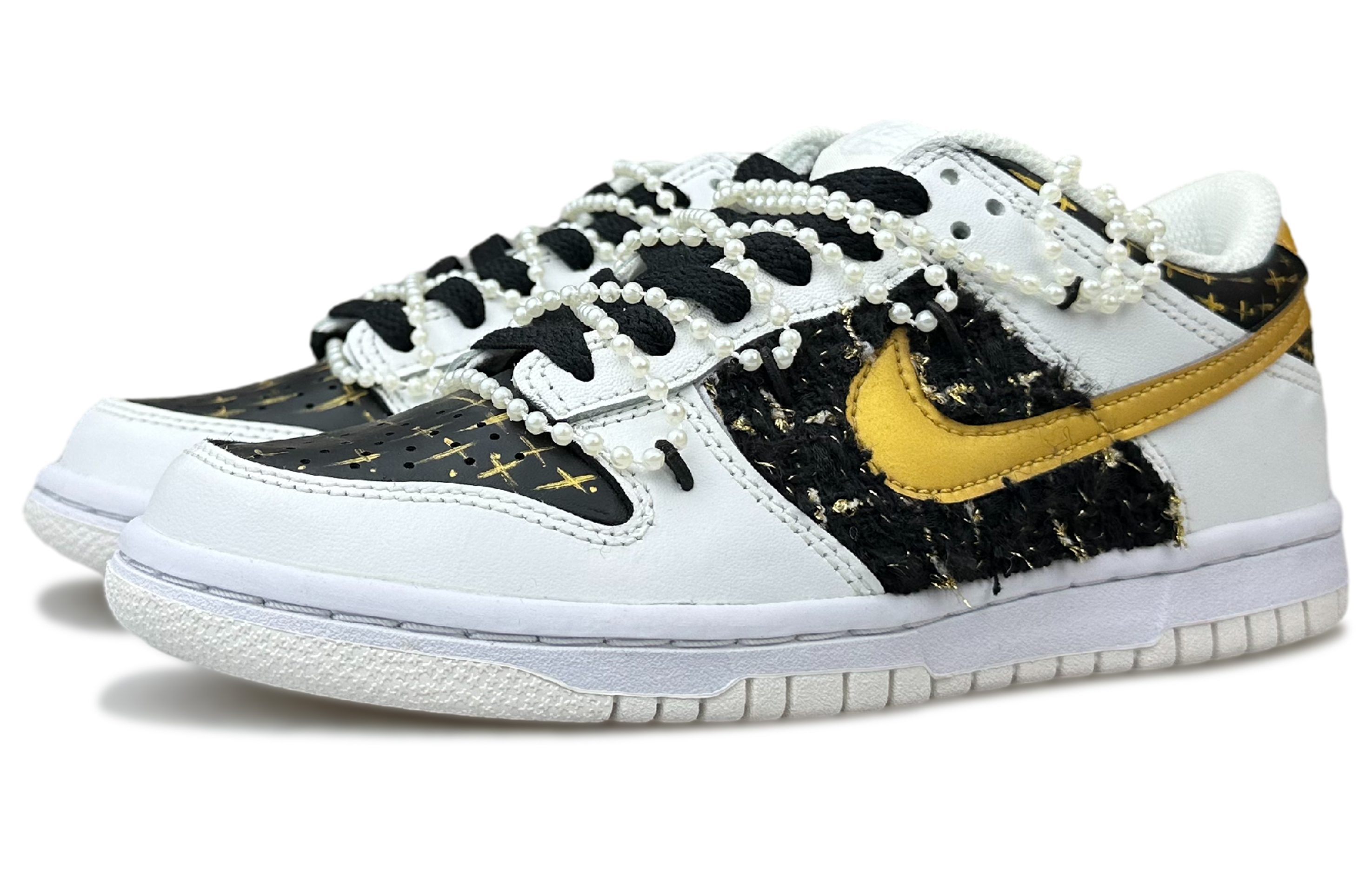 Shop (W) [Kasut Custom] Nike Dunk Low 'Hitam Emas' DH9765-100(Team79-女款黑金琉璃)