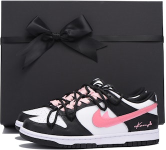 (W) カスタム ナイキ ダンク LOW "ブラックピンク" CW1590-100(Team59-女款黑粉双勾三SBOX) Buy (W) カスタム ナイキ ダンク LOW "ブラックピンク" CW1590-100(Team59-女款黑粉双勾三SBOX)