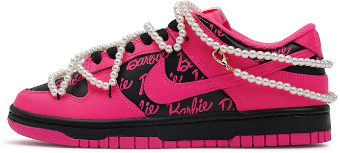 【訂製球鞋】Nike Dunk Low 莓刻 黑玫巴比 甜酷風 辣妹風 巴比 低筒 板鞋 女款 黑粉 Buy 【訂製球鞋】Nike Dunk Low 莓刻 黑玫巴比 甜酷風 辣妹風 巴比 低筒 板鞋 女款 黑粉