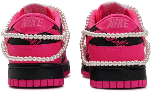 【訂製球鞋】Nike Dunk Low 莓刻 黑玫巴比 甜酷風 辣妹風 巴比 低筒 板鞋 女款 黑粉 Shop 【訂製球鞋】Nike Dunk Low 莓刻 黑玫巴比 甜酷風 辣妹風 巴比 低筒 板鞋 女款 黑粉