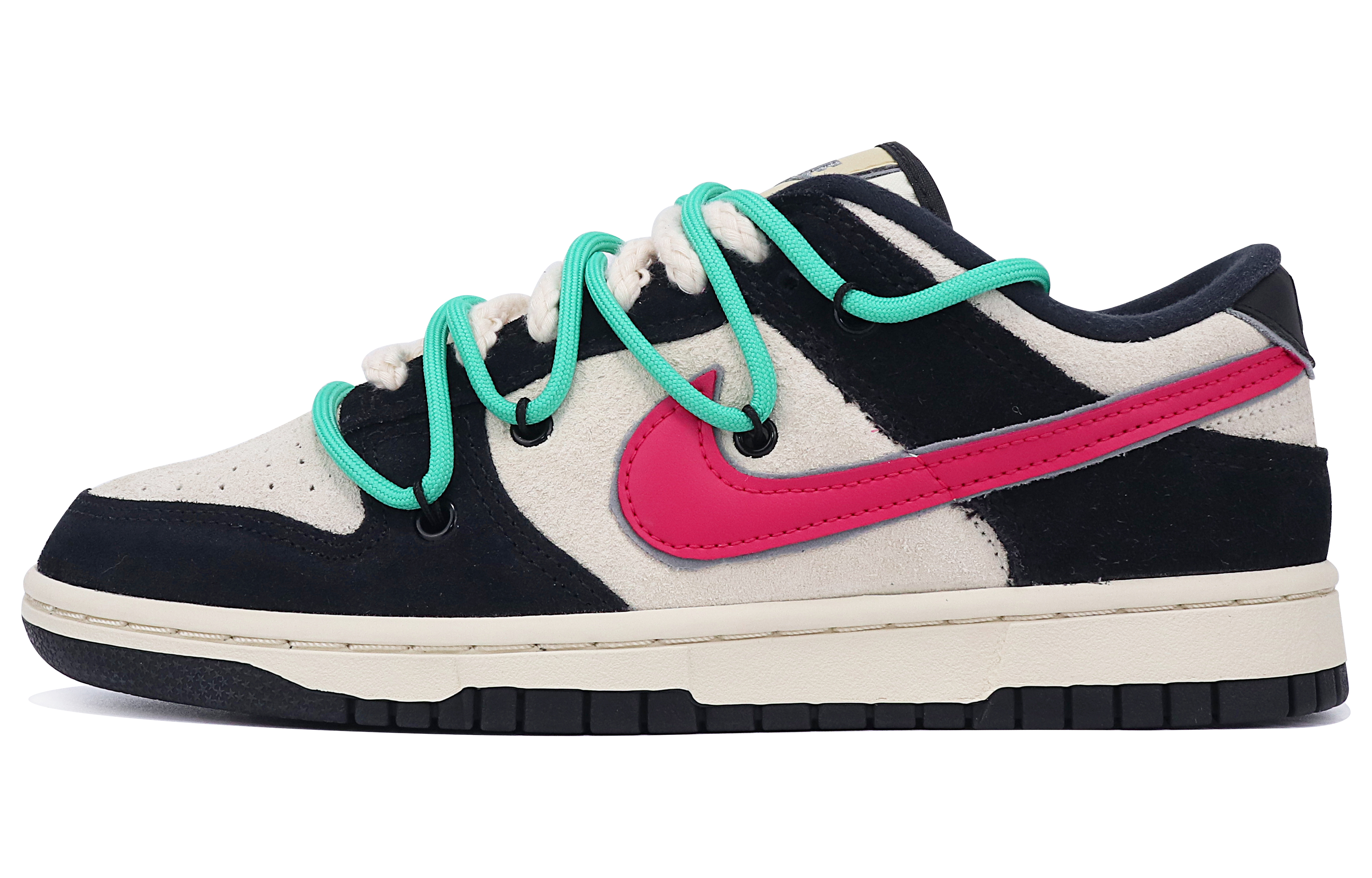[Custom Shoes] (W) Nike Dunk Low 'Black Suede'
