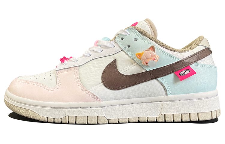 Buy (W) [Kasut Custom] Nike Dunk Low 'Bubblegum Manik Biru Bayi Kartun' DX6060-121(TeamD-女款泡泡糖白粉蓝)