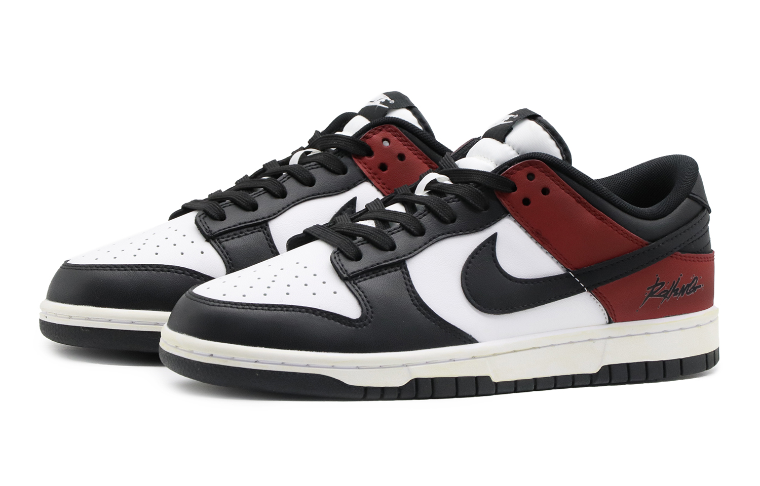 Lookbook (W) [定制鞋款] 耐克Dunk Low '公牛黑红' CW1590-100(Team57-女款公牛)