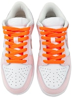 (W) 나이키 덩크 로우 '토끼 당근 그래피티' DD1503-121(Team47-女款萝卜堆) Shop (W) 나이키 덩크 로우 '토끼 당근 그래피티' DD1503-121(Team47-女款萝卜堆)