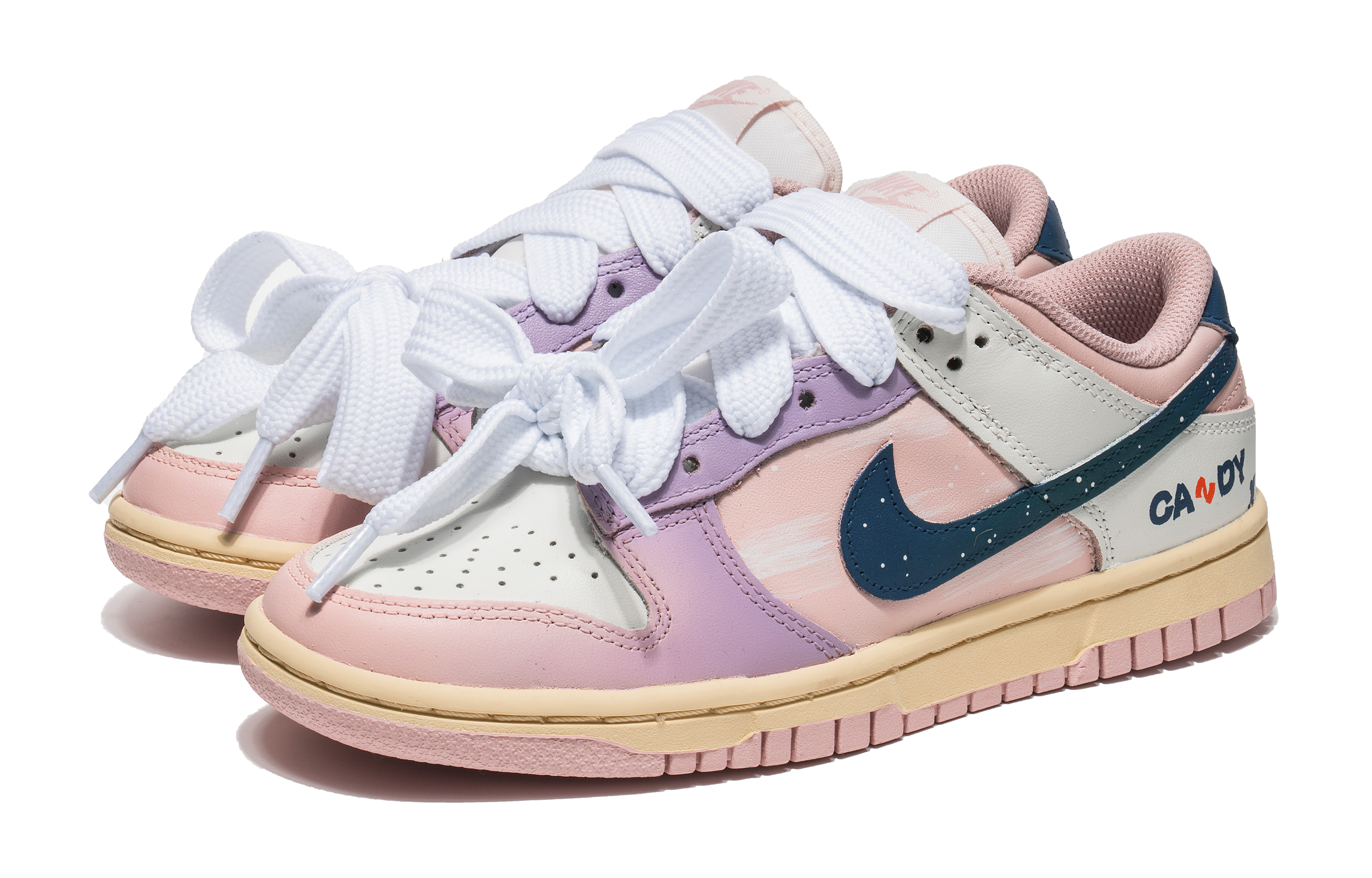 Lookbook 【訂製球鞋】Nike Dunk Low 糖果小天使 棉花糖 芭比 復古搭配 解構雙鞋帶 低筒休閒板鞋 女款 白紫