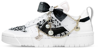 【定製球鞋】Nike Dunk Low 小香貼布 鍊條掛飾 低幫 板鞋 女款 黑白 Buy 【定製球鞋】Nike Dunk Low 小香貼布 鍊條掛飾 低幫 板鞋 女款 黑白