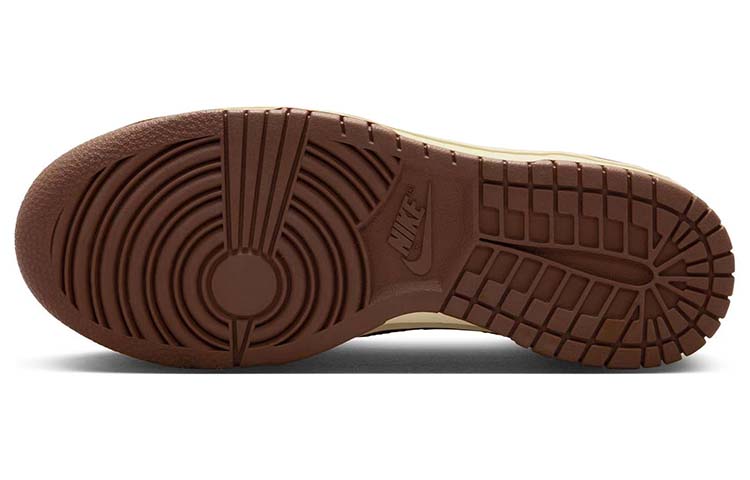 Purchase 【客製化球鞋】Nike Dunk Low 美拉德設計 熊宅秋冬 巧克力 耐摩防滑 低筒 滑板鞋 女款 棕白