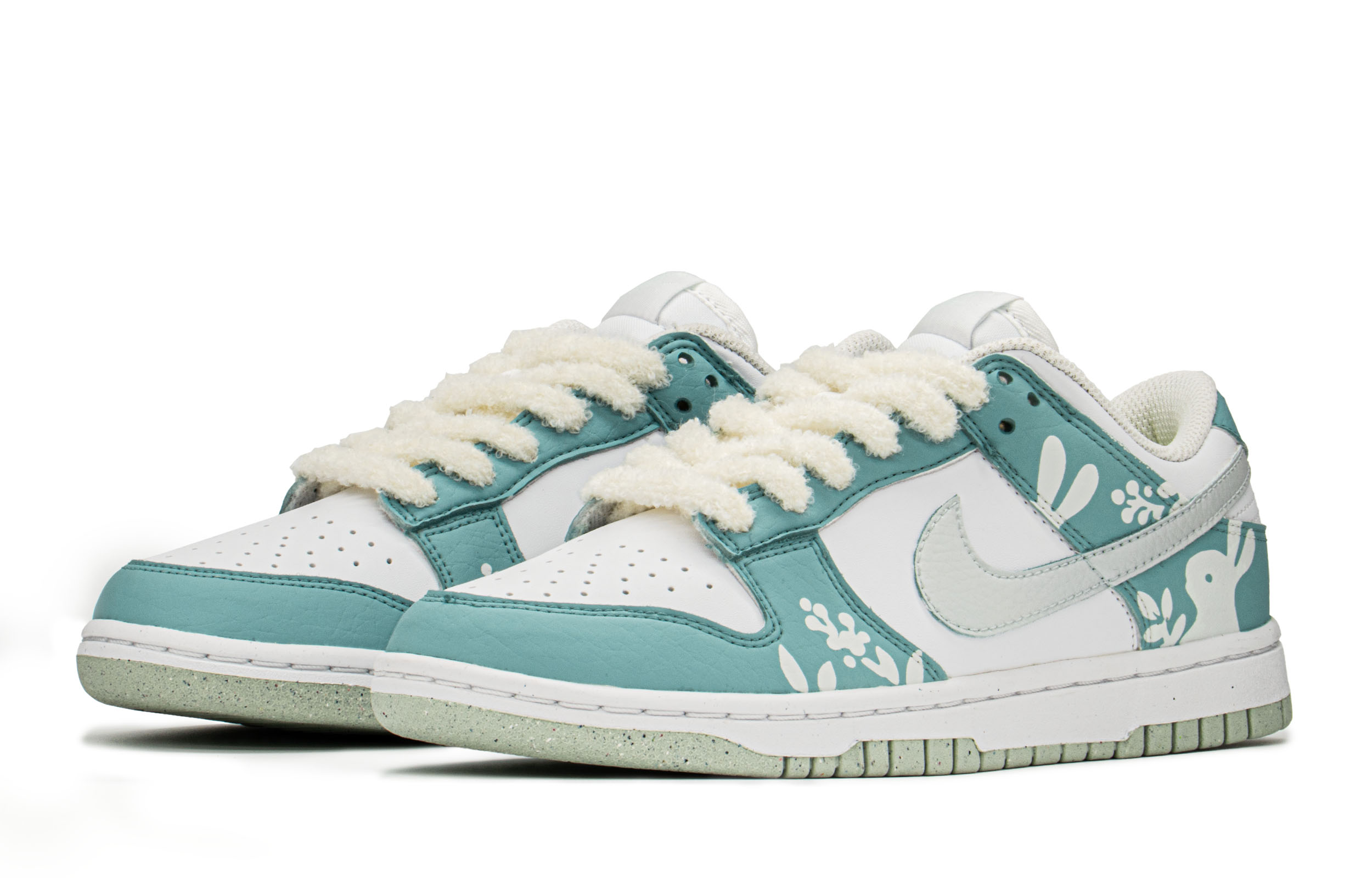 Lookbook 【定制球鞋】Nike Dunk Low FZBB CNY 解構 兔花 禮盒 低幫 板鞋 女款 白綠