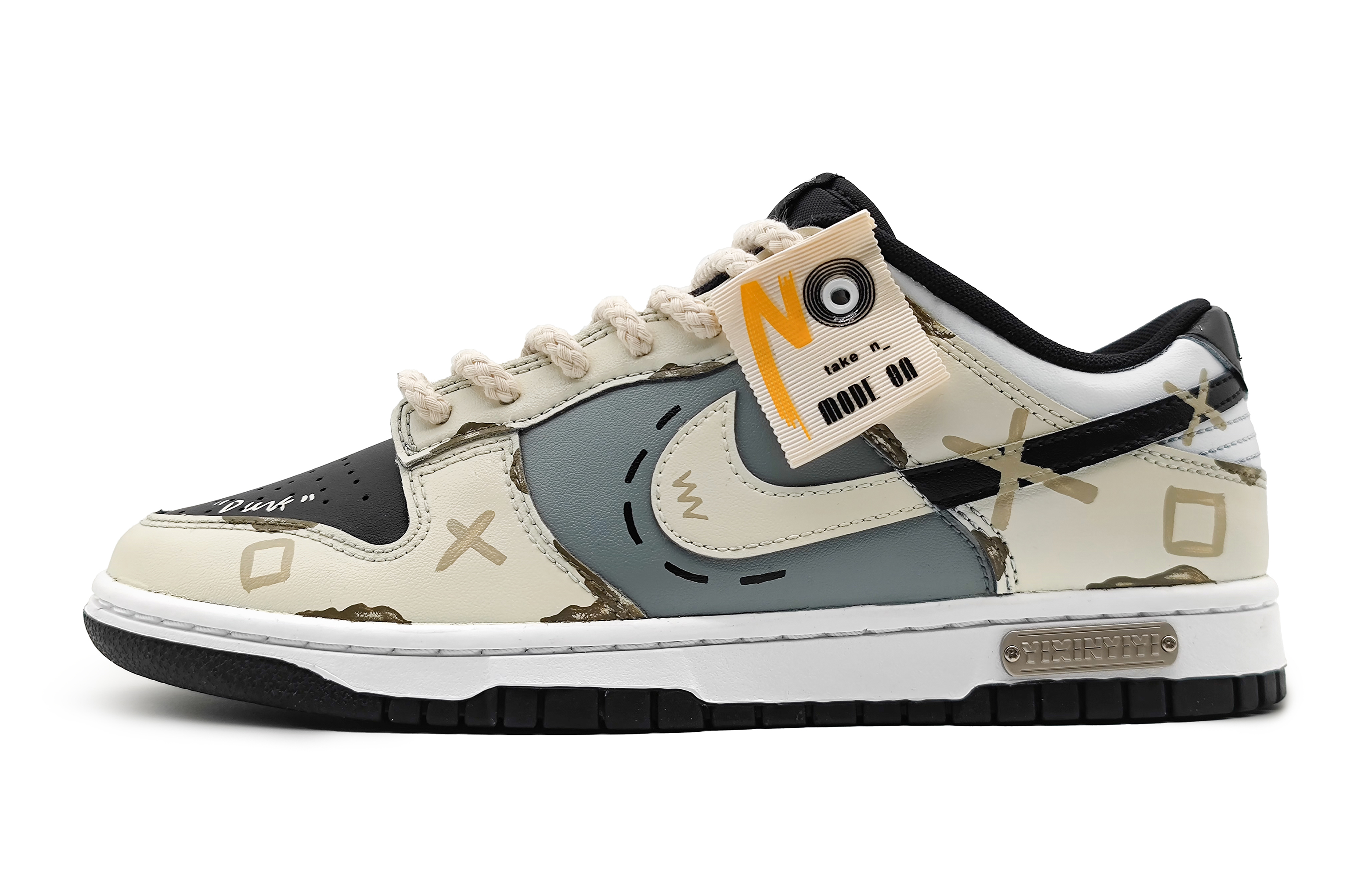 Buy (W) ナイキ ダンク カスタム グラフィティ 黒ベージュ
(Nike Danku Kasutamu Gurafiti Kurobēju) FD1232-001(Team16-女款潮玩涂鸦)