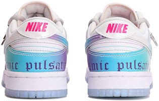 (W) 【定制鞋款】耐克Dunk Low '赛博朋克蒂芙尼蓝' FJ7743-194(TeamThree-宇宙悸动) Purchase (W) 【定制鞋款】耐克Dunk Low '赛博朋克蒂芙尼蓝' FJ7743-194(TeamThree-宇宙悸动)