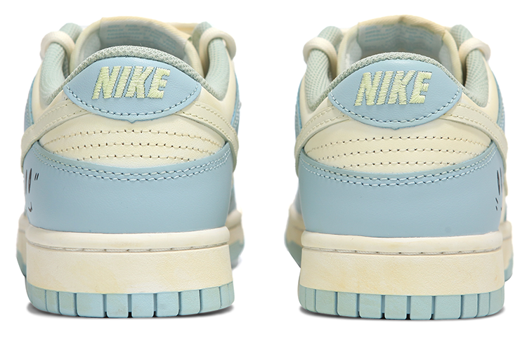 Shop (W) [カスタムシューズ]（女性用）ナイキ ダンク ロー '酸化ハート スマイリー' DD1503-123(Team82-女款氧化做旧米黄蓝色）