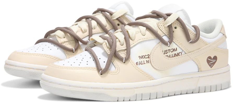 【訂製球鞋】Nike Dunk Low 解構綁帶 氧化做舊 沙漠風 低筒 板鞋 女款 米黃色 Lookbook 【訂製球鞋】Nike Dunk Low 解構綁帶 氧化做舊 沙漠風 低筒 板鞋 女款 米黃色