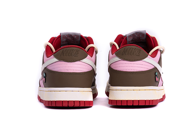 Sizing (W) [定制鞋款] 耐克Dunk低帮‘做旧樱桃棕粉’ CW1590-002(TeamB-女款樱桃vibe解构鞋带)
