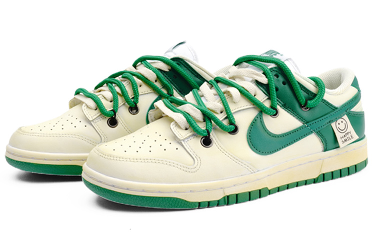 Lookbook (W) [Kasut Custom] Nike Dunk Low 'Tag Hijau Senyum Usang' DD1503-112(TeamI-女款笑脸白绿)