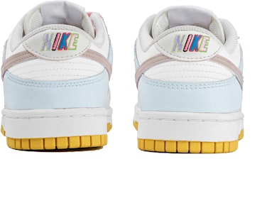 【訂製球鞋】 Nike Dunk Low "Gal Pals" 青空白莓 繽紛夏日 清爽 簡約 低筒 滑板鞋 女款 藍白 Shop 【訂製球鞋】 Nike Dunk Low "Gal Pals" 青空白莓 繽紛夏日 清爽 簡約 低筒 滑板鞋 女款 藍白