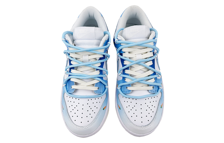 Shop (W) 나이키 덩크 로우 '그라데이션 당근 토끼' (Nike Dunk Low 'Gradient Carrot Rabbit') DD1503-121(Team47-女款蓝兔萝卜)