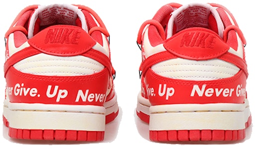 【客製化球鞋】Nike Dunk Low 彈幕 字母 Vibe風做舊 解構鞋帶 低筒 板鞋 女款 紅白 Shop 【客製化球鞋】Nike Dunk Low 彈幕 字母 Vibe風做舊 解構鞋帶 低筒 板鞋 女款 紅白