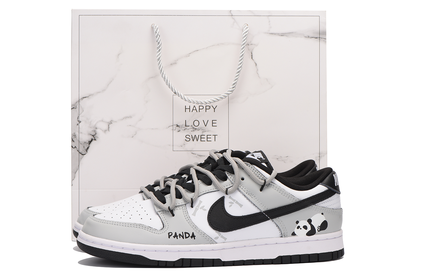 Buy (W) 나이키 덩크 로우 '그라피티 뱀부 그레이' (커스텀) CW1590-100(Team59-女款纯灰熊猫七SBOX)