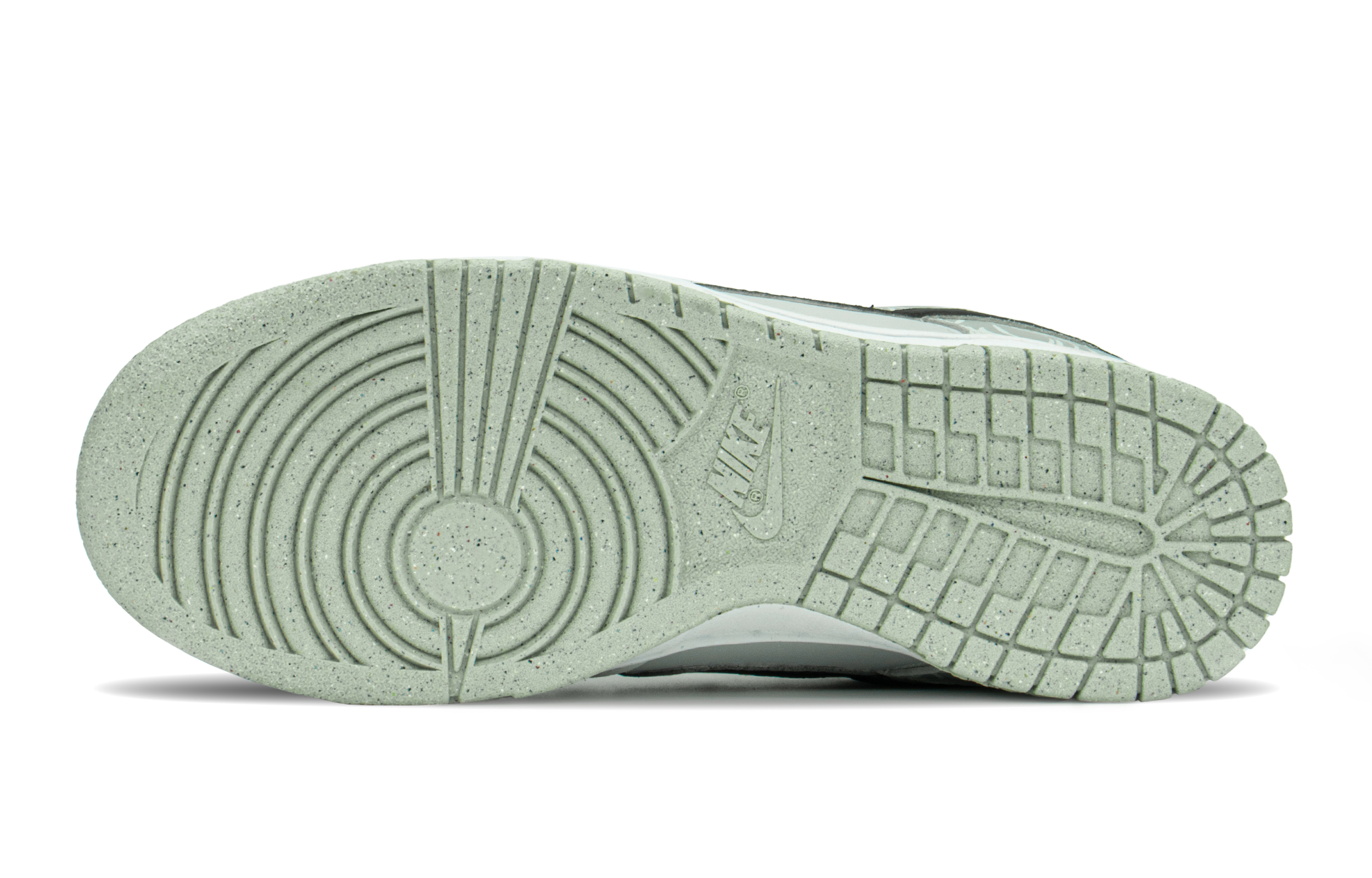 Shop (W) 나이키 덩크 로우 '녹흑 깃털' (Nike Dunk Low 'Green Black Feather') DN1431-102(TeamA-DK女羽毛绿黑S-BOX)