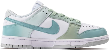 (W) ナイキ ダンク ロー "グリーンホワイト花束" (Nike Dunk Low "Green White Hanataba") DD1503-103(TeamThree-花束绿白) Lookbook (W) ナイキ ダンク ロー "グリーンホワイト花束" (Nike Dunk Low "Green White Hanataba") DD1503-103(TeamThree-花束绿白)