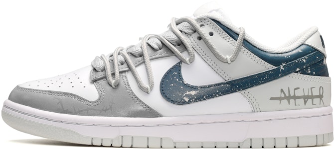 (W) 【カスタムシューズ】(女性用) ナイキ ダンク ロー 'グレーグラフィティ' DD1503-103(TeamE-女款灰色涂鸦蓝白灰) Buy (W) 【カスタムシューズ】(女性用) ナイキ ダンク ロー 'グレーグラフィティ' DD1503-103(TeamE-女款灰色涂鸦蓝白灰)