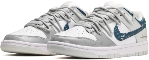 (W) 【カスタムシューズ】(女性用) ナイキ ダンク ロー 'グレーグラフィティ' DD1503-103(TeamE-女款灰色涂鸦蓝白灰) Lookbook (W) 【カスタムシューズ】(女性用) ナイキ ダンク ロー 'グレーグラフィティ' DD1503-103(TeamE-女款灰色涂鸦蓝白灰)