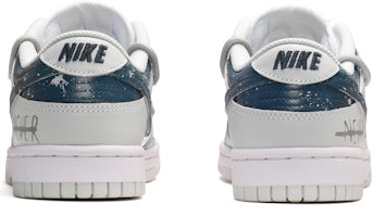 (W) 【カスタムシューズ】(女性用) ナイキ ダンク ロー 'グレーグラフィティ' DD1503-103(TeamE-女款灰色涂鸦蓝白灰) Shop (W) 【カスタムシューズ】(女性用) ナイキ ダンク ロー 'グレーグラフィティ' DD1503-103(TeamE-女款灰色涂鸦蓝白灰)