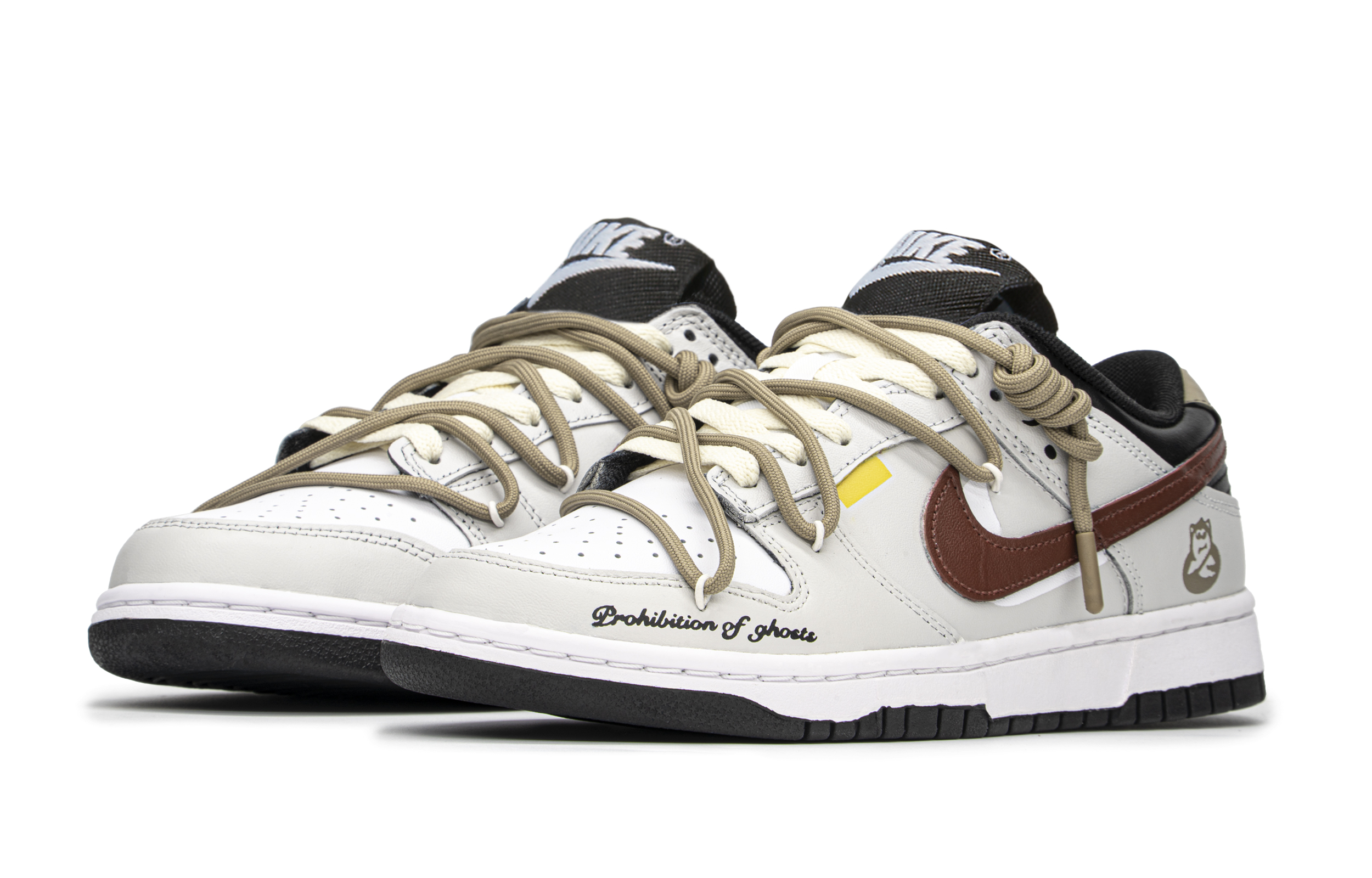 Lookbook (W) [Sneakers Kustom] Nike Dunk Low 'Abu Merah Hantu' CW1590-100(TeamA-小幽灵)