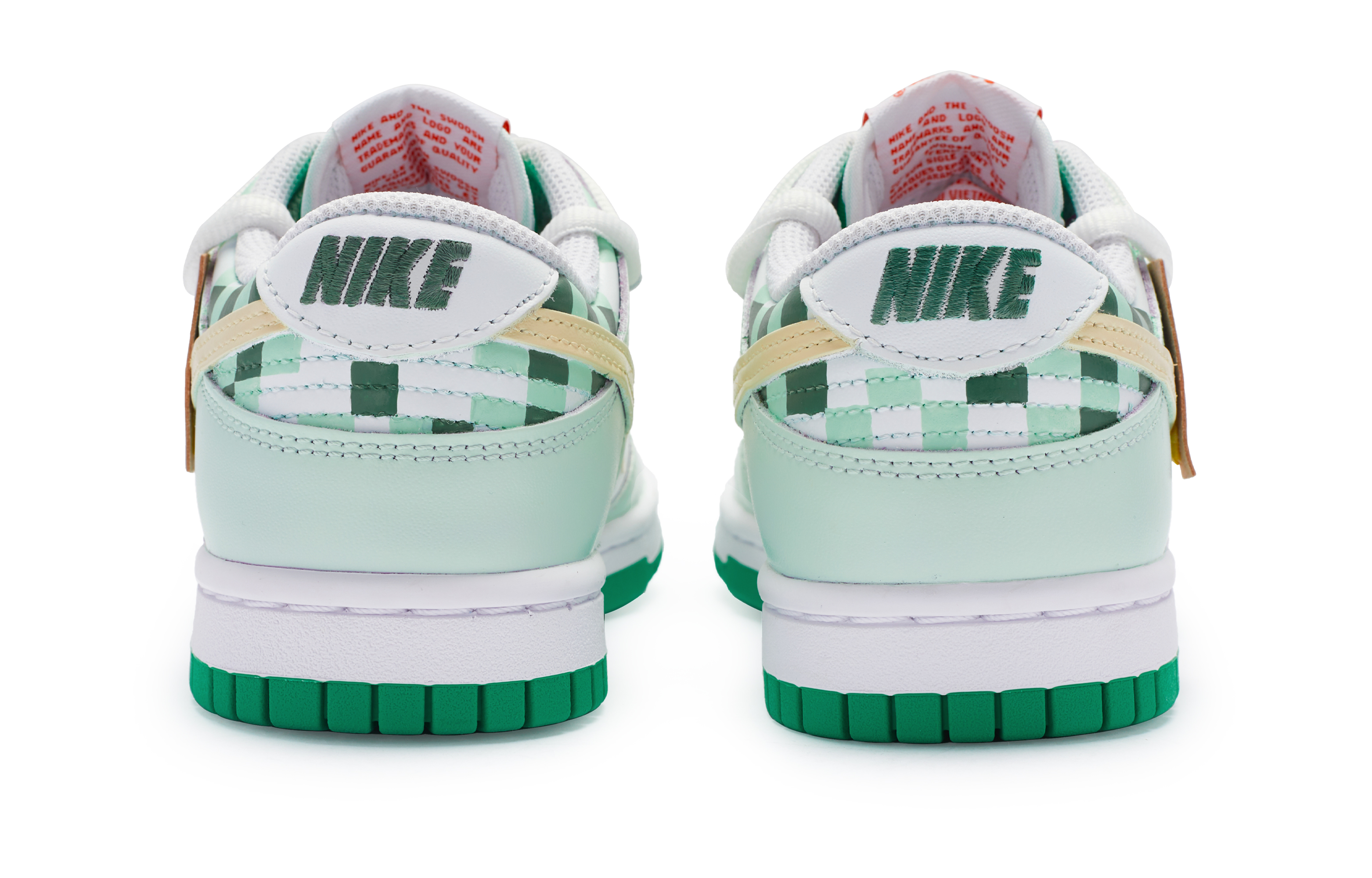 Shop (W) 나이키 덩크 로우 '허니듀 멜론' (커스텀) FD9924-311(Team80-女款蜜瓜小方白绿)