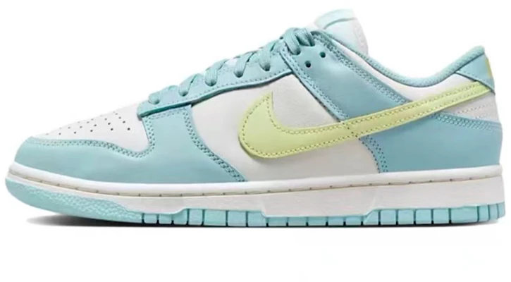 【定製球鞋】 Nike Dunk Low 夏日清涼 海鹽冰茶 藍色漸變愛心 低筒 跑鞋 女款 白藍 Sizing 【定製球鞋】 Nike Dunk Low 夏日清涼 海鹽冰茶 藍色漸變愛心 低筒 跑鞋 女款 白藍