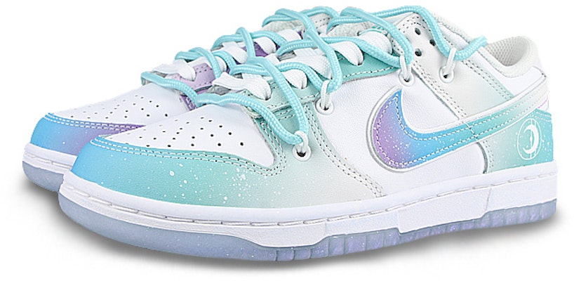 (W) Nike Dunk Low カスタム「虹色スプラッター青白」 FJ7743-194(Team58-镭射月亮) Lookbook (W) Nike Dunk Low カスタム「虹色スプラッター青白」 FJ7743-194(Team58-镭射月亮)