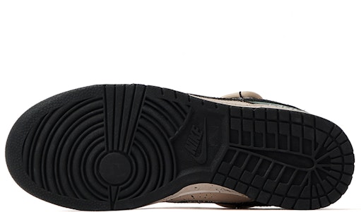 (W) ナイキダンクロー『カーキグリーン・グラフィティ』(女性用カスタムシューズ) DD1503-101(Team拾柒-女款低帮消逝荆棘板鞋) Details for (W) ナイキダンクロー『カーキグリーン・グラフィティ』(女性用カスタムシューズ) DD1503-101(Team拾柒-女款低帮消逝荆棘板鞋)