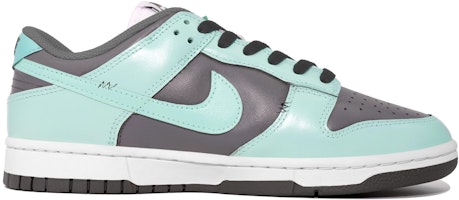 (W) 나이키 덩크 로우 '라이트 스모크 그레이' 커스텀 DD1503-117(Team113-自由失控S-BOX) Lookbook (W) 나이키 덩크 로우 '라이트 스모크 그레이' 커스텀 DD1503-117(Team113-自由失控S-BOX)