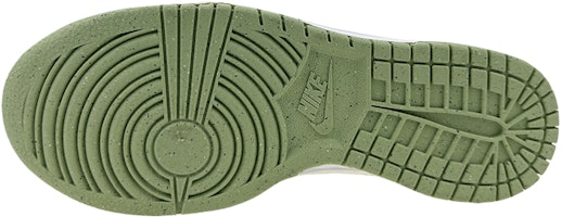 【訂製球鞋】 Nike Dunk Low 禮盒 解構 抹茶 毛絨 布貼 低幫 板鞋 女款 白綠 Details for 【訂製球鞋】 Nike Dunk Low 禮盒 解構 抹茶 毛絨 布貼 低幫 板鞋 女款 白綠