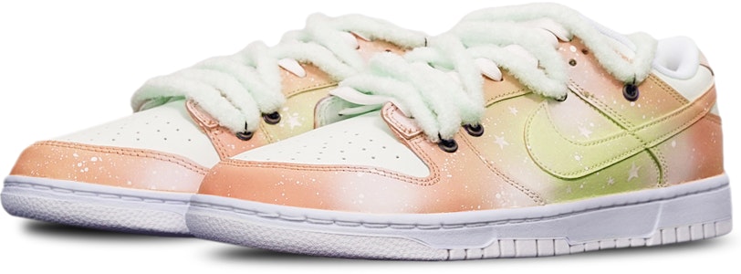 (W) 【カスタムシューズ】(女性用)ナイキ ダンク ロー '溶ける雪の結晶マカロン' DH9765-100(TeamT-融雪橙白女S-BOX) Lookbook (W) 【カスタムシューズ】(女性用)ナイキ ダンク ロー '溶ける雪の結晶マカロン' DH9765-100(TeamT-融雪橙白女S-BOX)