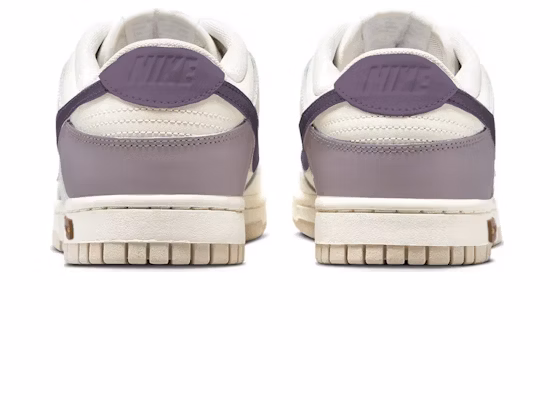 【客製球鞋】 Nike Dunk Low "Metallic Purple" 紫色能量 笑臉 肌理感 國潮 低筒 板鞋 女款 白紫色 Shop 【客製球鞋】 Nike Dunk Low "Metallic Purple" 紫色能量 笑臉 肌理感 國潮 低筒 板鞋 女款 白紫色