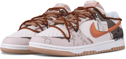 (W) 나이키 덩크 로우 '모카 베어 그래피티' (커스텀) DD1873-200(Team51-摩卡熊仔) Shop (W) 나이키 덩크 로우 '모카 베어 그래피티' (커스텀) DD1873-200(Team51-摩卡熊仔)