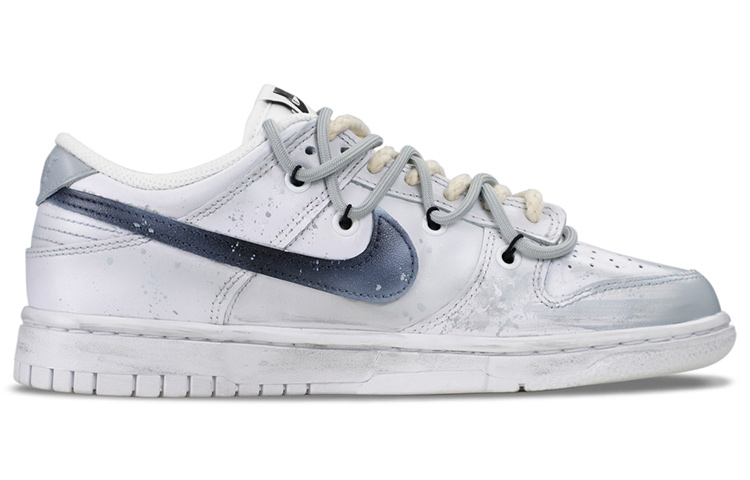 Order (W) 【カスタムシューズ】(女性用) ナイキダンクロー「モランディ・マンハッタンミスト」 DD1503-109(TeamTwo-十字架曼哈顿薄雾灰)