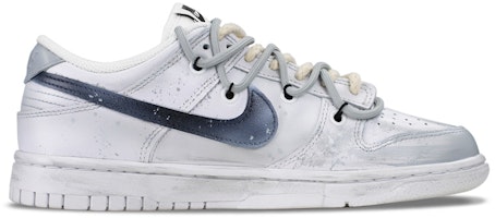 (W) 【カスタムシューズ】(女性用) ナイキダンクロー「モランディ・マンハッタンミスト」 DD1503-109(TeamTwo-十字架曼哈顿薄雾灰) Order (W) 【カスタムシューズ】(女性用) ナイキダンクロー「モランディ・マンハッタンミスト」 DD1503-109(TeamTwo-十字架曼哈顿薄雾灰)