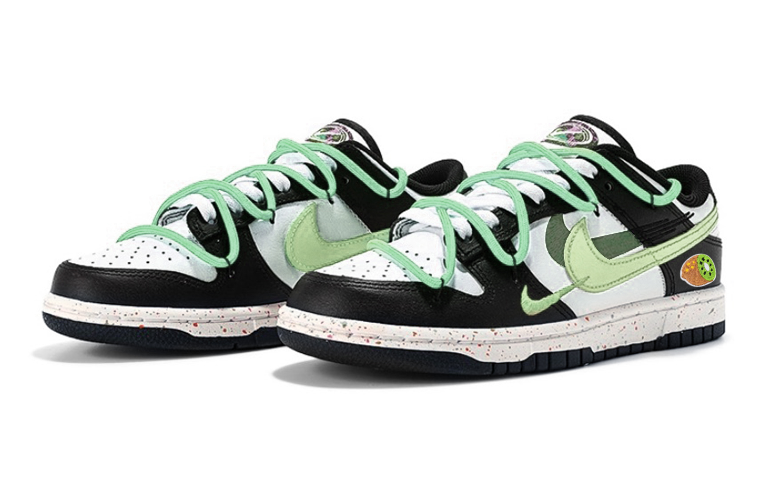 Lookbook (W) 【カスタムシューズ】(女性用) ナイキ ダンク ロー『マルチカラー スウッシュ デコンストラクテッド』 FD4623-131(Team48-奇异梦境)