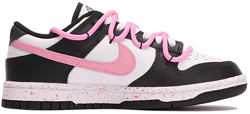 【訂製球鞋】Nike Dunk 低筒多彩Swoosh 活力三勾 解構 低筒 滑板鞋 女款 黑白粉 Lookbook 【訂製球鞋】Nike Dunk 低筒多彩Swoosh 活力三勾 解構 低筒 滑板鞋 女款 黑白粉