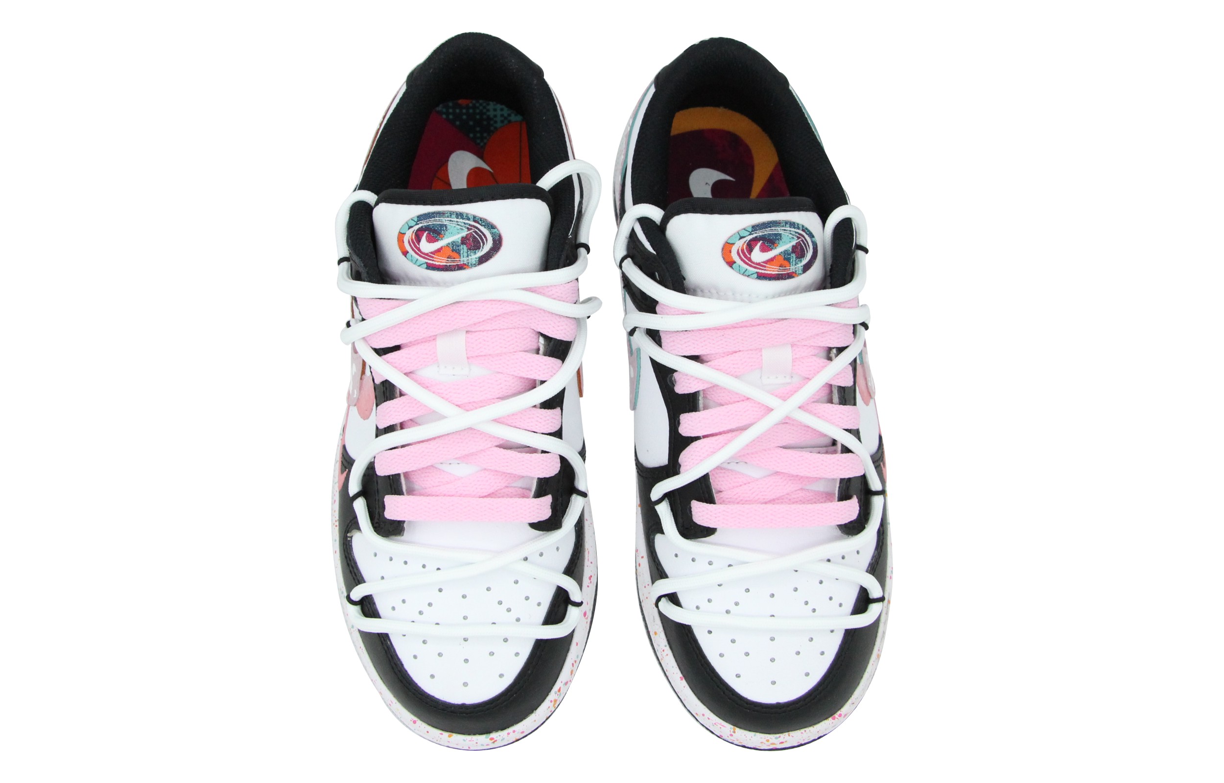 Shop (W) 나이키 덩크 로우 '멀티 스우시 - 검/흰/핑' FD4623-131(Team39-AMY85国风云锦)