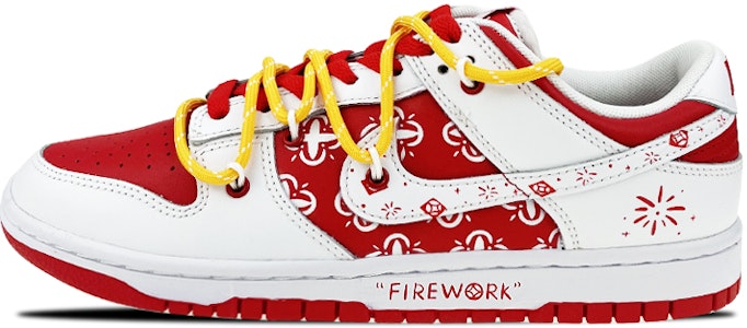 【定制球鞋】Nike Dunk Low 是在玩鞋 大學紅 新年 煙火 窗花剪紙 解構 塗鴉 低幫 板鞋 女款 白紅 Buy 【定制球鞋】Nike Dunk Low 是在玩鞋 大學紅 新年 煙火 窗花剪紙 解構 塗鴉 低幫 板鞋 女款 白紅