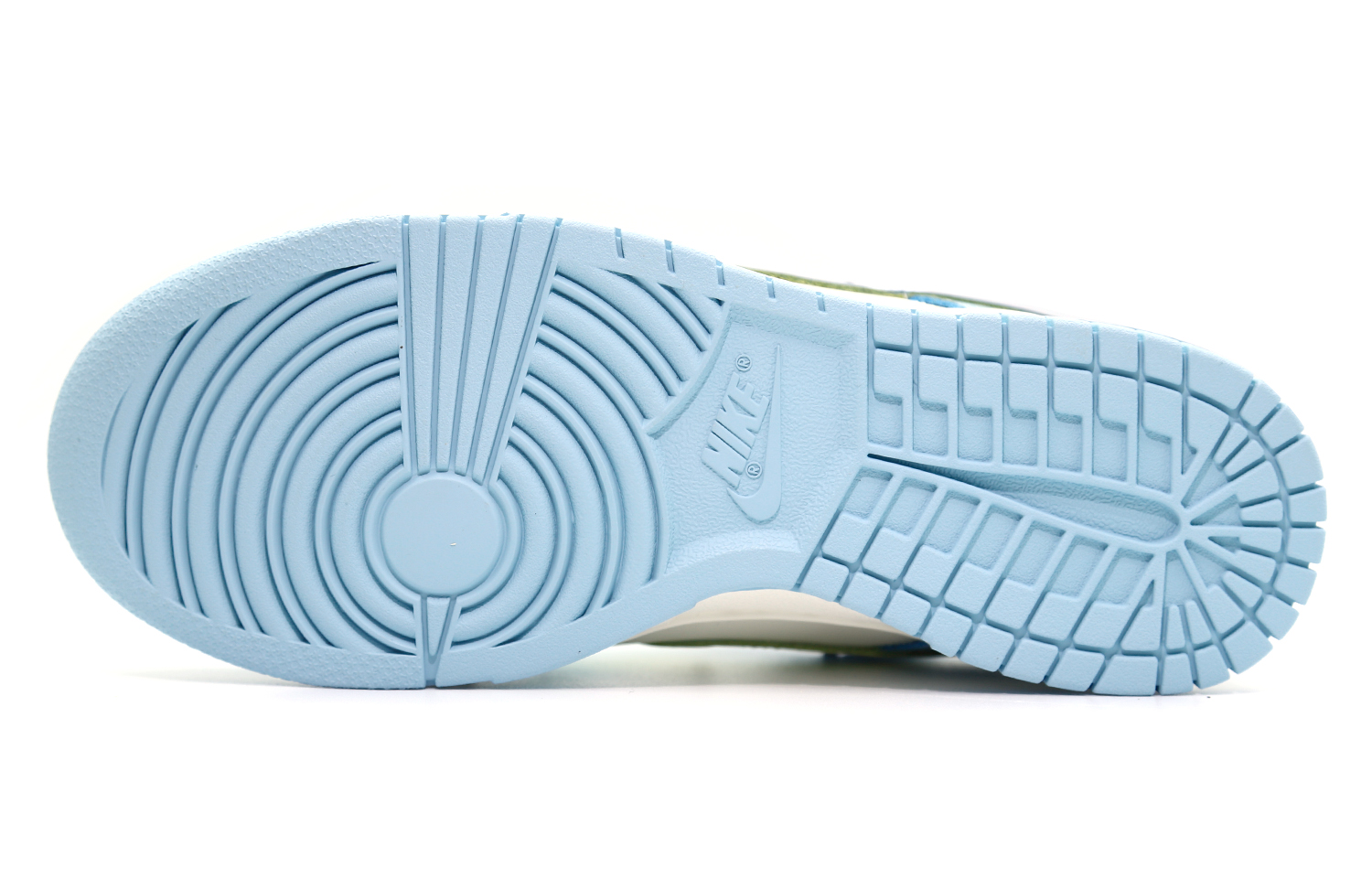 Purchase 【定制球鞋】 Nike Dunk Low "海洋之悦" 北海道 经典百搭 低帮 板鞋 女款 白蓝