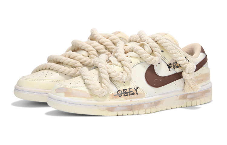 Lookbook (W) [Zapatillas Personalizadas] Nike Dunk Low 'Graffiti Desierto Oxidado' DD1503-121(Team24-女款棕勾涂鸦)