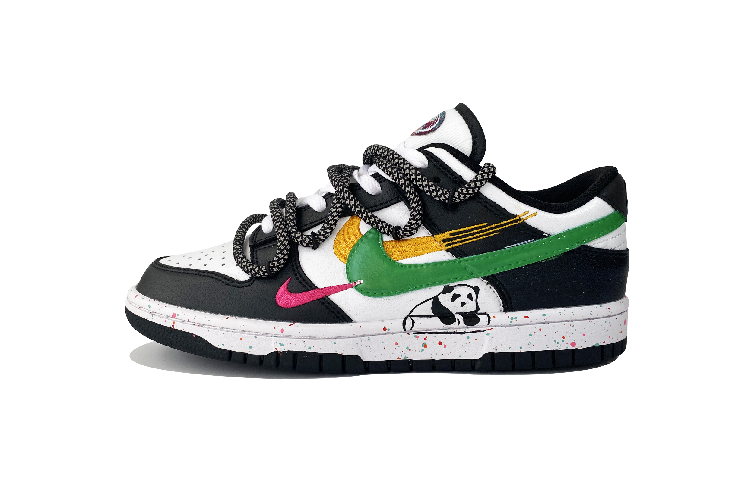 Buy (W) Zapatillas Nike Dunk Low 'Panda Bamboo - Swoosh Multicolor' FD4623-131(TeamD-女款熊猫抱竹QD)