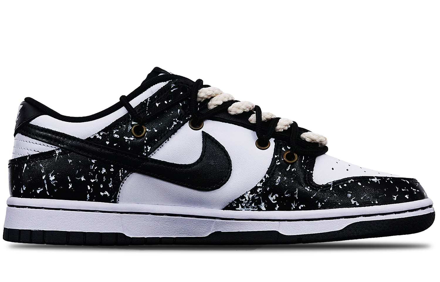 Lookbook 【定制球鞋】Nike Dunk Low 白/黑 解構風 熊貓雪花 特殊鞋盒 低筒 休閒鞋 女款 黑白